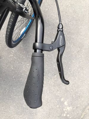 7 Speed City Bike com pneu sólido de 24 polegadas e material de borda de alumínio Design dobrável