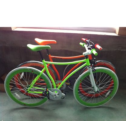 Customizado CE Hi-Ten Steel Frame 700C Single Speed Fixed Gear Bike para meninos