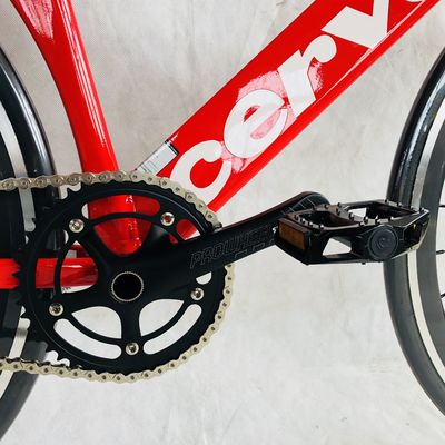 12KG 700C Single Speed Track Alumínio Frame Fixed Gear Bike com garfo de fibra de carbono