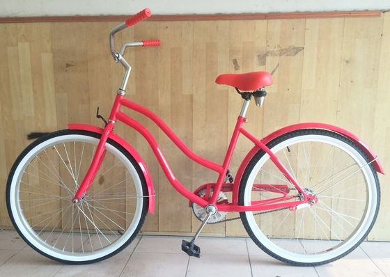 26 &quot;Feminino Step Thru Beach Cruiser Bike com engrenagens de velocidade única e jantes de alumínio