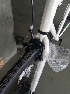 Estrutura branca elegante adulto 700C bicicleta de velocidade única bicicletas de engrenagem fixa com freio de montagem