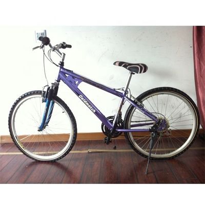 Sem fio Alumínio Stem 26 &quot;Homens Shimano 21S MTB Mountain Bike com suspensão dianteira