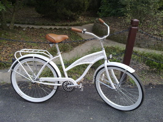 Bicicleta de cruzeiro de praia de freio de disco de estrutura de aço OEM para o mercado americano Venda de meio de ano