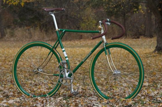 Old Fashion Vintage OEM CE Fixed Gear Bike Single Speed Bike Peso bruto 13kg Durável