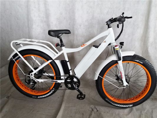Freio de disco 750W 48V Bateria de lítio Adultos E Bike Fat Pneus Bicicleta Elétrica 26 polegadas com velocidade máxima de 30-50Km / h