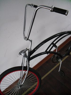 26 polegadas Chopper estilo Beach Cruiser Bicicleta com garfo de aço e capacidade de carga de 150 kg
