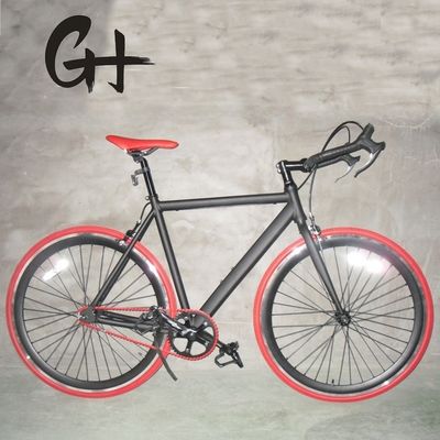 700C Full Matte Black OEM Frame de Alumínio Single Speed Road Bike Peso bruto 13KG