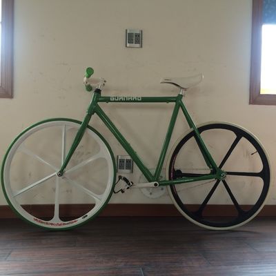 Alumínio liga 700C Fixed Gear Bike Fixie Road Bike com Alumínio Teny Rim e Durável