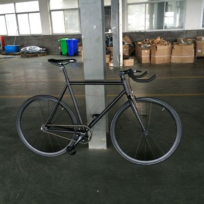 13kg Peso Brilhante 700C Bicicleta de engrenagem fixa para engrenagem fixa Bicicleta de estrada de velocidade única