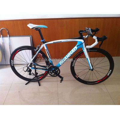 Construção durável 700C 18S Full Carbon Fiber Racing Road Bike com pedal comum