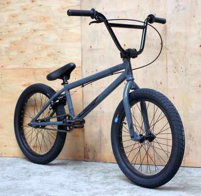 Bicicleta de rua BMX de cor dourada de 20 polegadas para crianças
