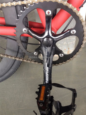 Cor Vermelha Bicicleta de 3 velocidades de engrenagem fixa com pneu Kenda e Neco Head Set em quadro de cromoly