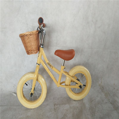 Ferro material de garfo Banwood Retro Kids Balance Bike 12 Personalizar e com 12 polegadas