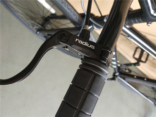 13kg 28 &quot;Tamanho da roda Quadro de bicicleta cromólico 4130 City Cruiser Homens Bike 7 velocidade Ciclo urbano híbrido 700c Bicicleta