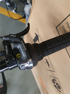 13kg 28 &quot;Tamanho da roda Quadro de bicicleta cromólico 4130 City Cruiser Homens Bike 7 velocidade Ciclo urbano híbrido 700c Bicicleta