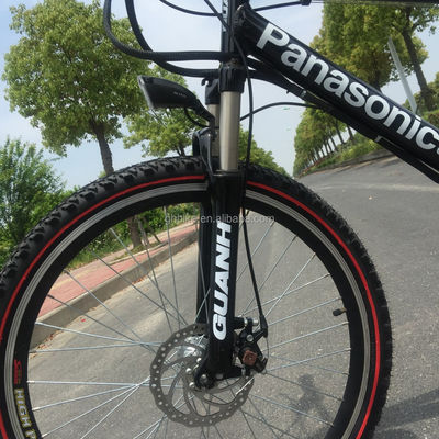 Bateria oculta bicicleta de montanha elétrica com garfo de aço e 21 velocidades