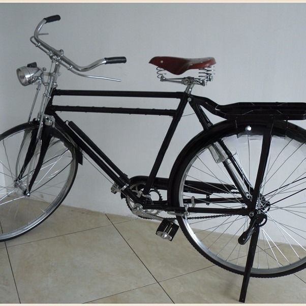 Bicicleta holandesa de estilo clássico para homens com freio de montanha-russa e tipo de pedal comum