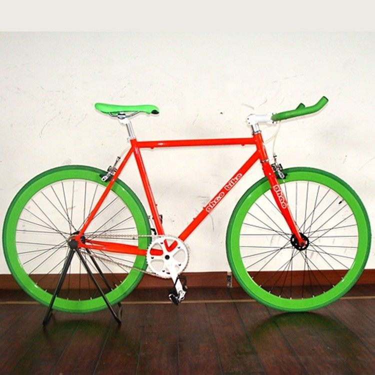 Pneus espessos 700C 45MM Borda de alumínio de velocidade única Fixie Gear Bicicleta com garfo de aço
