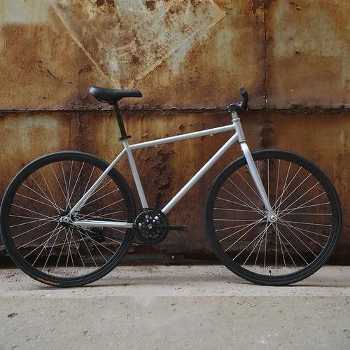 On-Road 2018 Classic Model GHBIKE 700c Fixie Bike Fixed Gear Bike 13kg Peso bruto